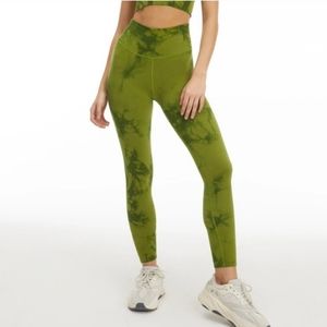 Good America Tie Dye Leggings| Green | 3/4